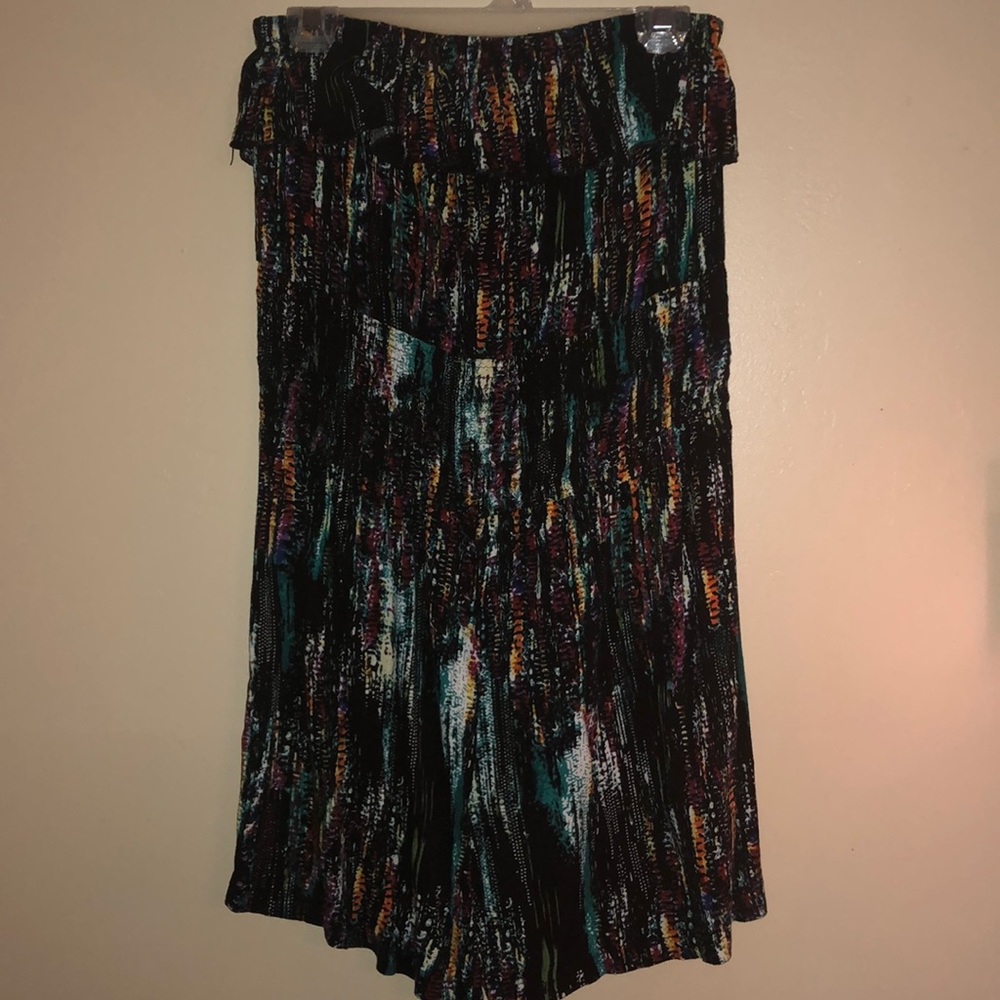 Feathers Brand Mid Calf Skirt Size 1X